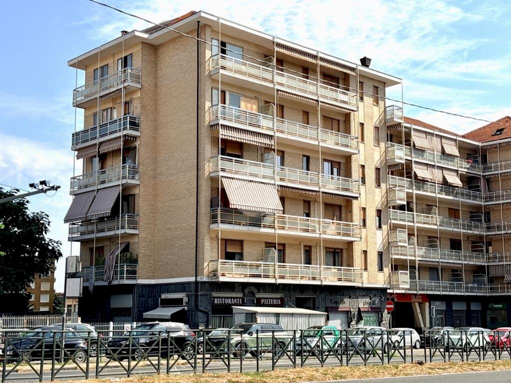 Four-room apartment C.so Francia, Rivoli - photo 1