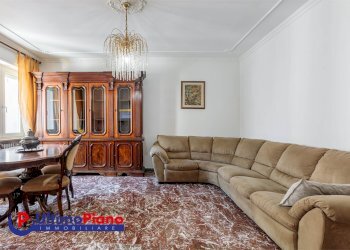 Trilocale Viale Federico Chabod 62, 62, Aosta - foto 6