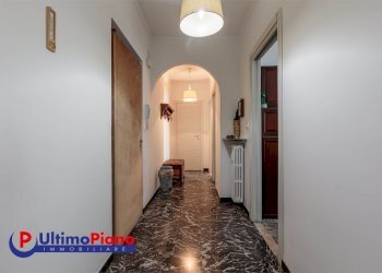 Trilocale Viale Federico Chabod 62, 62, Aosta - foto 7