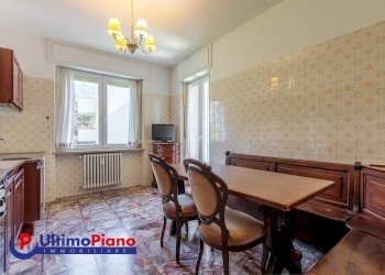 Trilocale Viale Federico Chabod 62, 62, Aosta - foto 10