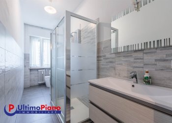 Trilocale Viale Federico Chabod 62, 62, Aosta - foto 14