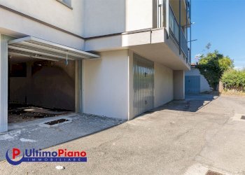 Trilocale Viale Federico Chabod 62, 62, Aosta - foto 23