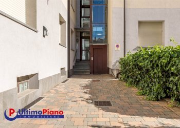 Trilocale Viale Federico Chabod 62, 62, Aosta - foto 24