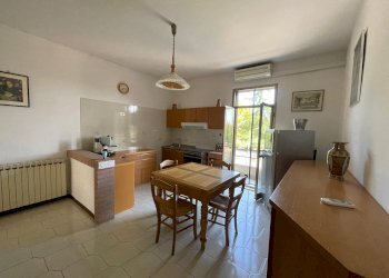 CUCINA - Quadrilocale via Cardinala, frazione Campotto, Argenta - foto 5