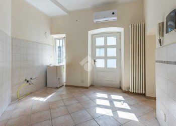 Two-room apartment Via Marsala, Ivrea - photo 2