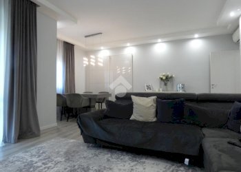 Three-room apartment Via Mons Saccani, Cadelbosco di Sopra - photo 2