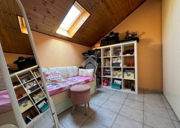 Four-room apartment Via G. Matteotti, Cameri - photo 11