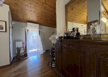 Four-room apartment Via G. Matteotti, Cameri - photo 17