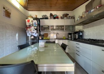 Four-room apartment Via G. Matteotti, Cameri - photo 19