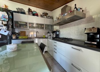 Four-room apartment Via G. Matteotti, Cameri - photo 22