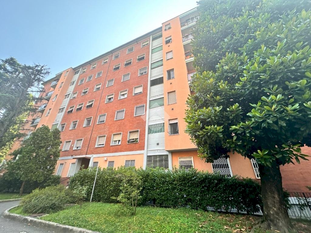 Two-room apartment Via Delle Ande, Milano (neighborhood Gallaratese) - photo 1
