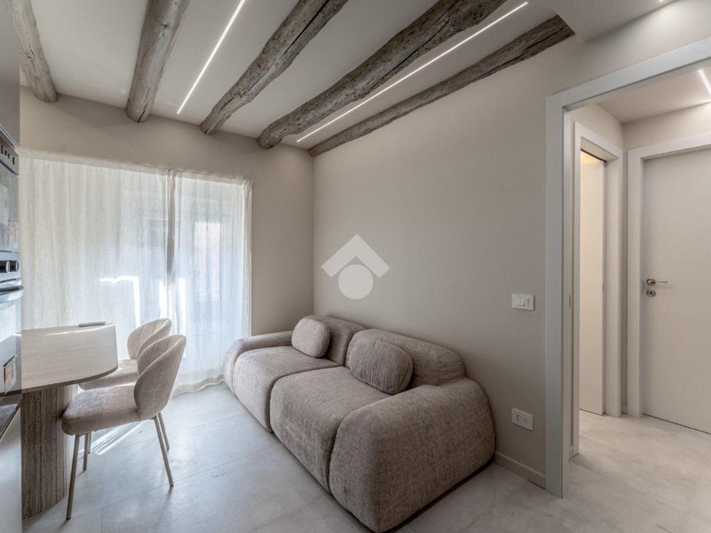 Two-room apartment Via Carlo Imbonati, Milano (neighborhood Maciachini) - photo 1