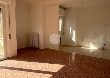 Two-room apartment Via delle Genziane, Milano (neighborhood Inganni) - photo 9