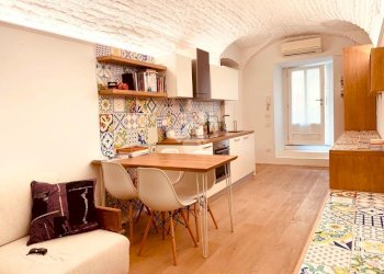 Two-room apartment Via Carlo Alberto, Torino (neighborhood Centro) - photo 1