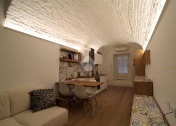 Two-room apartment Via Carlo Alberto, Torino (neighborhood Centro) - photo 5