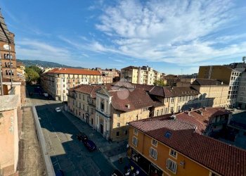Three-room apartment Via marco polo, Torino (neighborhood Crocetta) - photo 3