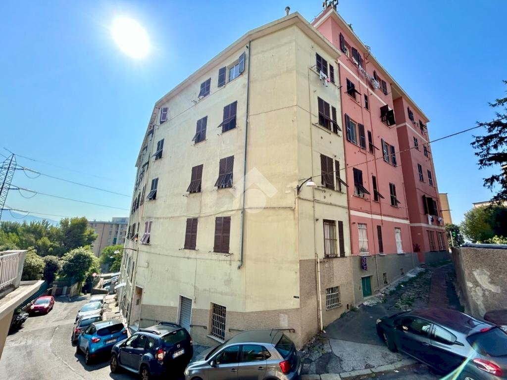Trilocale Via Melegari, Genova (zona San Teodoro) - foto 1