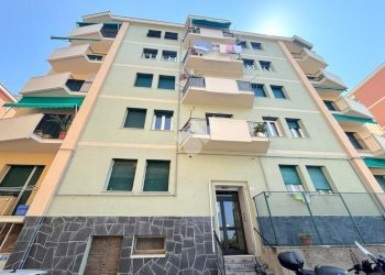 Quadrilocale Via Vincenzo Maculano, Genova (zona Oregina) - foto 27