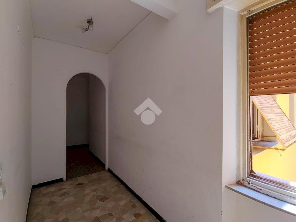 Quadrilocale Via Marco Giuseppe Compagnoni, Genova (zona Rivarolo) - foto 2
