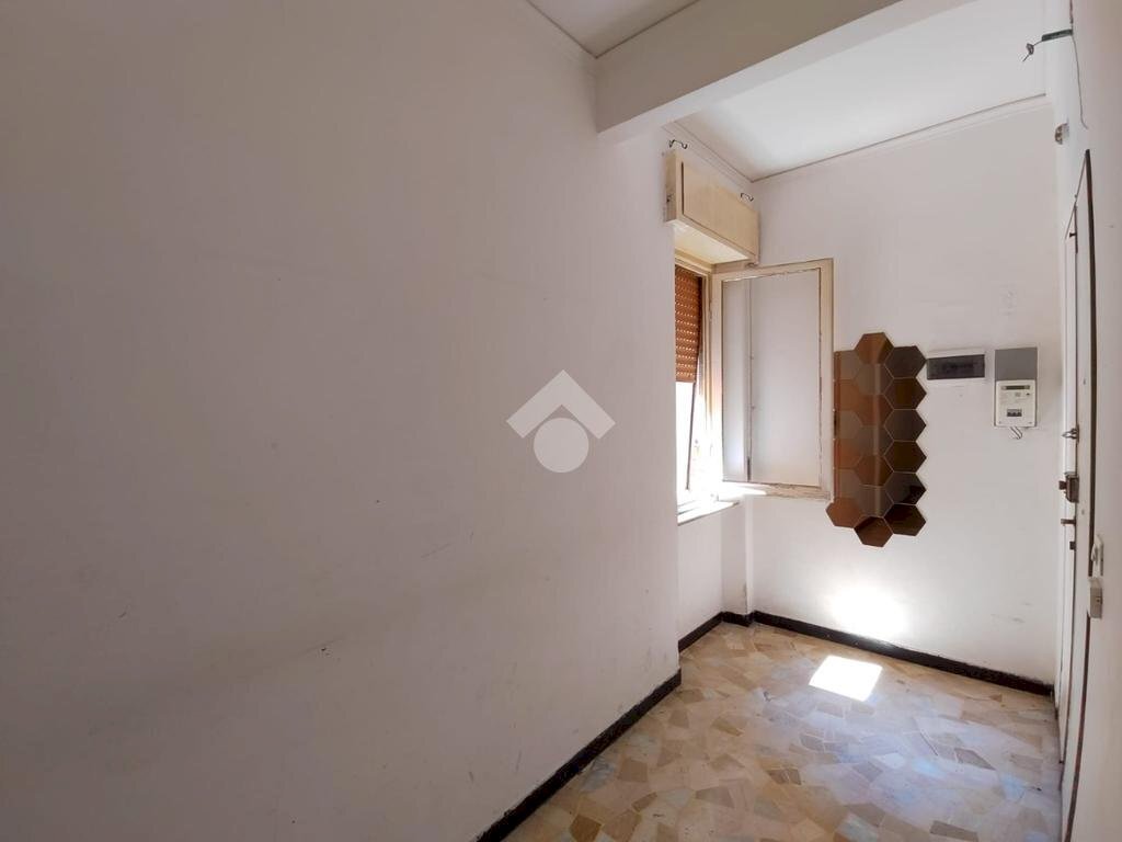 Quadrilocale Via Marco Giuseppe Compagnoni, Genova (zona Rivarolo) - foto 3