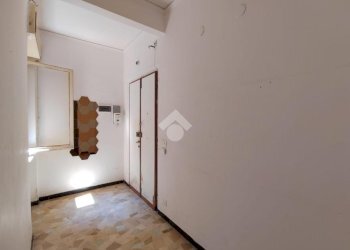 Quadrilocale Via Marco Giuseppe Compagnoni, Genova (zona Rivarolo) - foto 4
