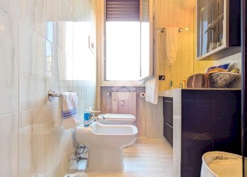Three-room apartment Via europa, San Donato Milanese - photo 14
