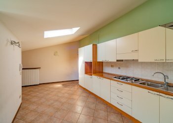 Three-room apartment Via Tevere, Caraglio - photo 2