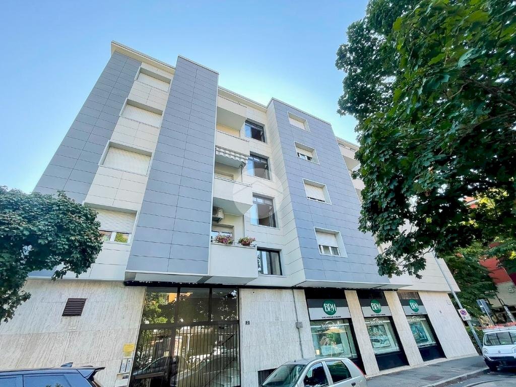 Three-room apartment Via XXIV Maggio, Cusano Milanino - photo 2