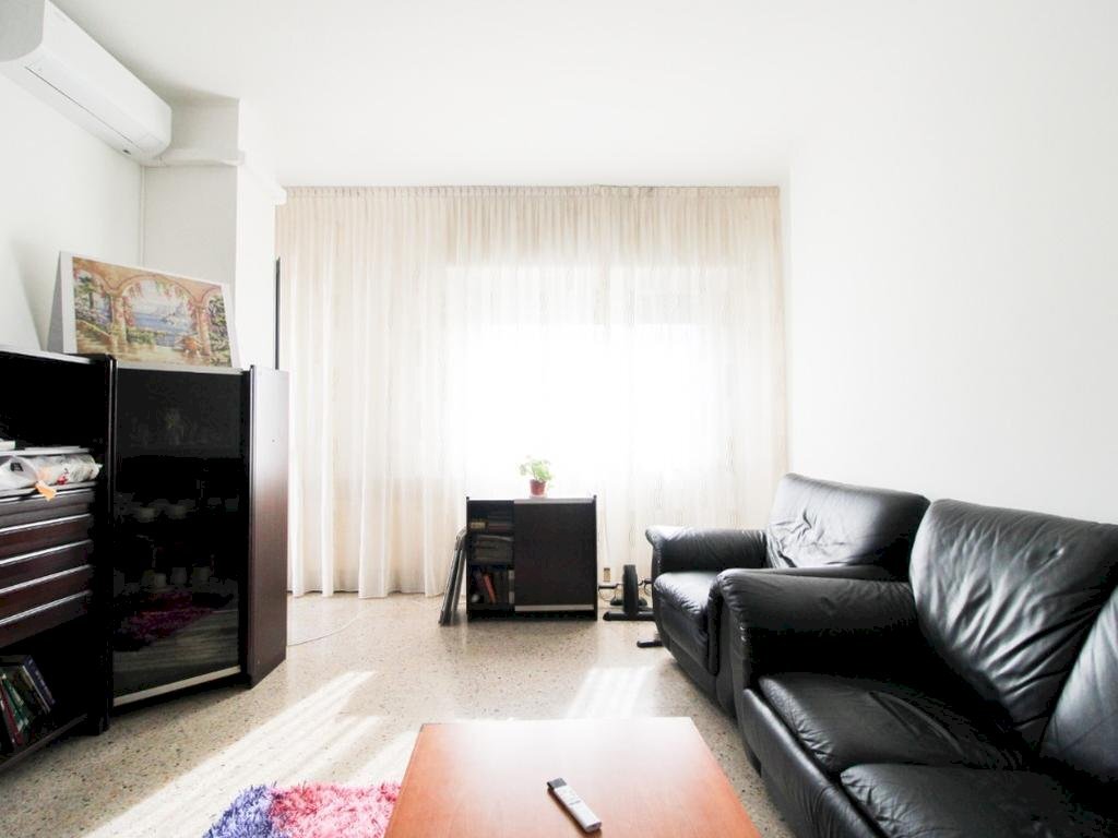 Three-room apartment Via XXIV Maggio, Cusano Milanino - photo 3
