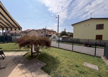 Two-room apartment Via G. Puccini, Grezzago - photo 4