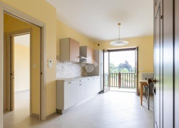 Two-room apartment Via Vandalino, Torre Pellice - photo 2