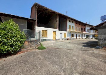 Casa semi indipendente Via Fossale Comunale, Alice Castello - foto 31