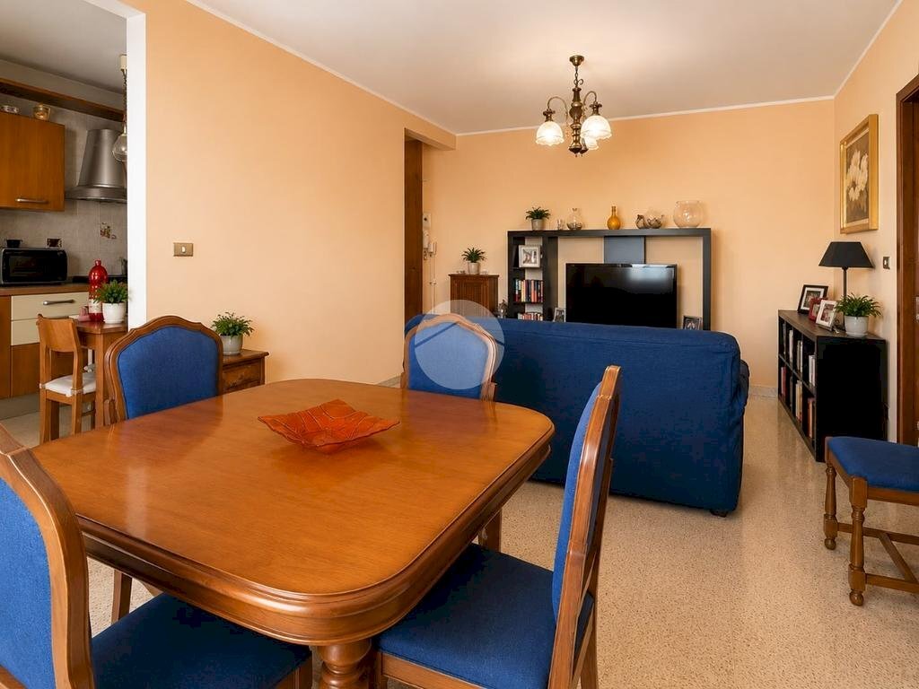 Four-room apartment Via Cavour, Alpignano - photo 3