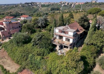Foto 11 - Villa Via Monte del Tiro
 
21, Mentana - foto 11