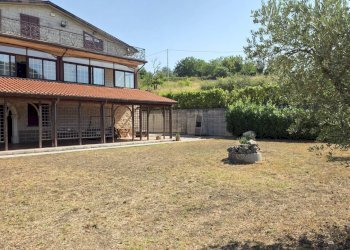 Foto 5 - Villa Via Pezza Cancelli
 
4, Montemarano - photo 5