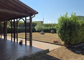 Foto 6 - Villa Via Pezza Cancelli
 
4, Montemarano - photo 6