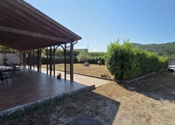 Foto 10 - Villa Via Pezza Cancelli
 
4, Montemarano - photo 10