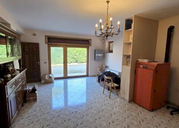 Foto 14 - Villa Via Pezza Cancelli
 
4, Montemarano - photo 14