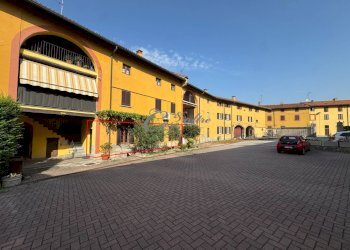 Foto 1 - Three-room apartment Via Airoldi di Robbiate, Carimate - photo 1