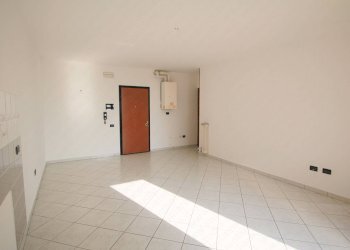 zona giorno - Trilocale Via Mazzini
 
96, Bergantino - foto 4