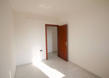camera da letto - Trilocale Via Mazzini
 
96, Bergantino - foto 6