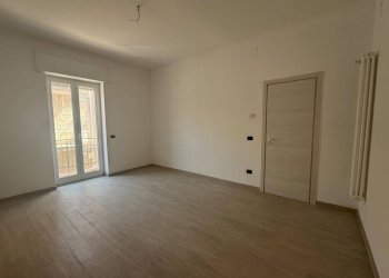 Foto 9 - Three-room apartment Via Losavio
 
24, Massafra - photo 9