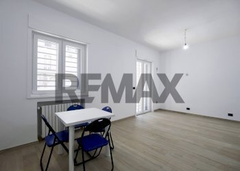 Sala da pranzo - Apartment Via Giuseppe Fanelli
 
201/13 A, Bari - photo 4
