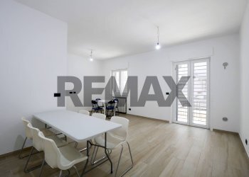 Sala da pranzo - Apartment Via Giuseppe Fanelli
 
201/13 A, Bari - photo 7