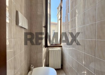 Bagno - Ufficio Via Rainoldi
 
10, Varese - foto 14