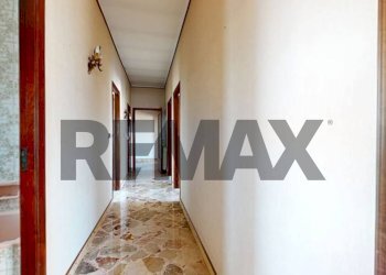 Hall / corridoio - Appartamento VIA  PRINCIPE DI PATERNO'
 
192, Palermo - foto 19