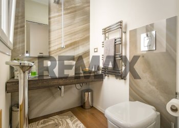 Bagno - Attic Piazzetta Chiesa Dei Cocchieri
 
4, Palermo - photo 43