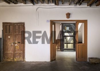 Hall / corridoio - Attic Piazzetta Chiesa Dei Cocchieri
 
4, Palermo - photo 51