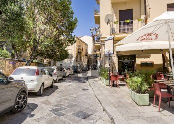 Edificio all\'aperto - Attic Piazzetta Chiesa Dei Cocchieri
 
4, Palermo - photo 57