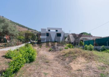 Casa all\'aperto - Quadrilocale VIA GIUSTO BONANNO
 
31, Misilmeri - foto 16
